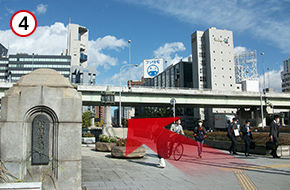 大江橋を渡ります。