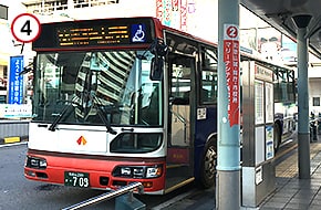 バスに乗り、「北の新地」バス停へ向かいます。
※ほとんどのバスで停車しますが、路線図をご確認ください。