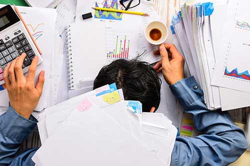 ブラック企業のサービス残業と過労死ライン