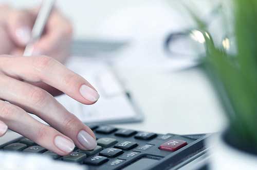 協議離婚、調停離婚なら、「解決金」をもらえることもある