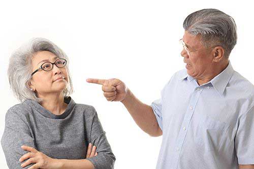 財産分与は？年金分割はどうする？弁護士に聞いた！熟年離婚で気をつけるべき8つのこと