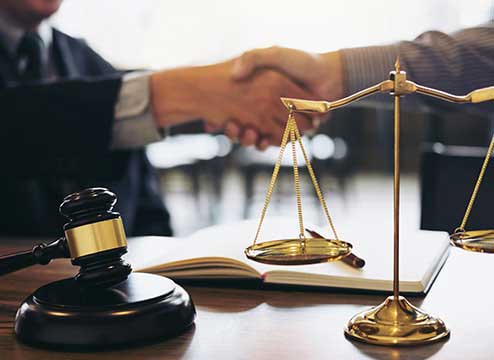 残業代請求で裁判をお考えの場合は弁護士へ