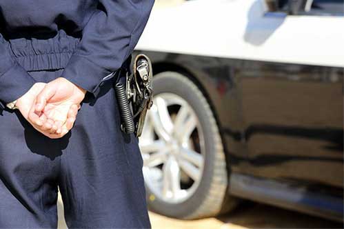 なるべく早く身柄を釈放させるため、家族ができること