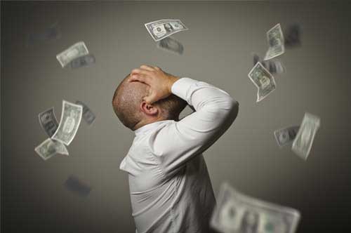 借金を帳消しにできる自己破産で押さえておきたい！ 自己破産で免責が認められないケース