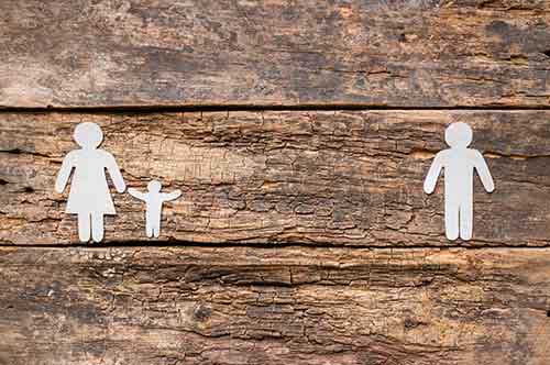 相手が一方的に別居したら慰謝料請求できる？ 請求方法も併せて解説！