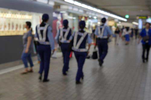 警察官への公務執行妨害罪成立の要件と刑罰、逮捕の流れを解説