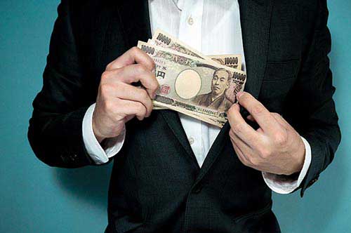 横領罪は必ず懲役の実刑になる？ 横領の種類や刑事罰を弁護士が解説