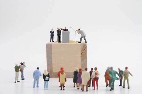 公職選挙法違反とはどんな罪？ 一般の有権者でも逮捕されることはある？