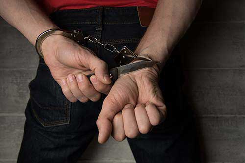 偶然触れても痴漢になる？ 後日逮捕の可能性や対策について弁護士が解説