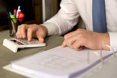 残業代が30分単位で支給されているけど、切り捨てられた残業代...