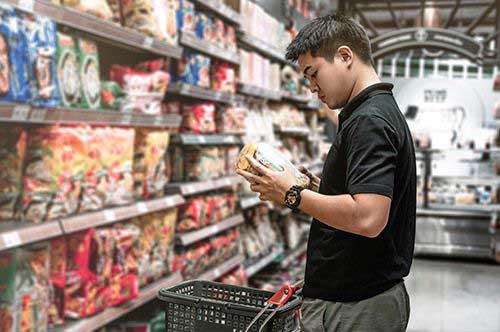 何度も盗めば刑罰が重くなる？ 万引きで逮捕されたとき、弁護士ができること