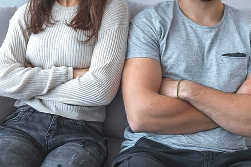 元夫からの嫌がらせは違法の可能性も？ 弁護士ができる対応方法とは