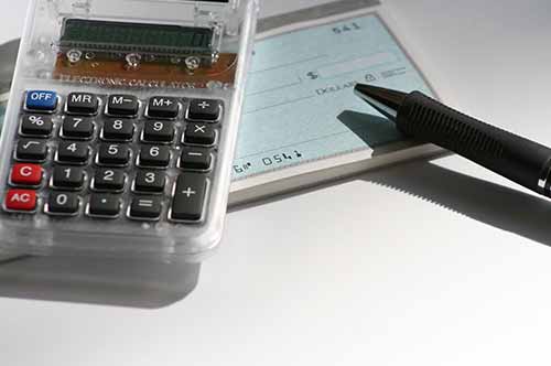 養育費は何歳まで払う？ 弁護士が教える法的根拠と支払期間の考え方