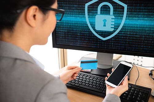 個人情報を漏洩された！ 損害賠償を請求できるのかを弁護士が解説