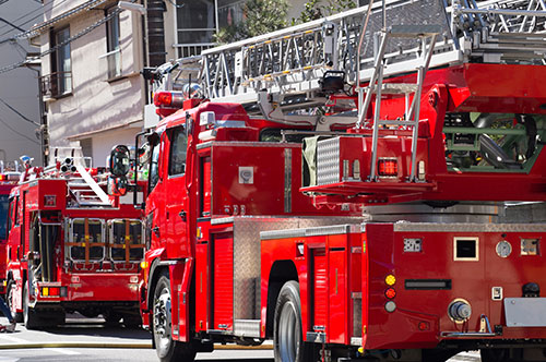 失火罪とは？ 重過失失火罪との違いと火事を起こした場合の法的責任