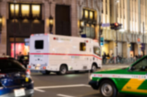 交通事故に遭ったときの逸失利益が請求できる条件や計算方法とは