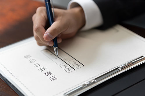 相続手続きの手順を期限ごとに解説！弁護士に依頼するメリットは？