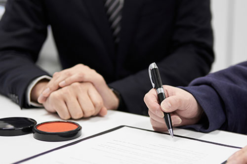 適切な雇用契約書の作り方は？ 労働者とのトラブルを回避する第一歩