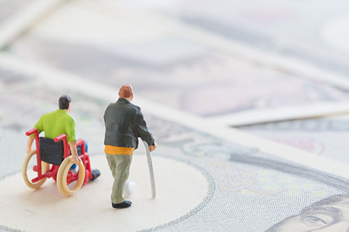 交通事故で認められる通院交通費とは？ 電車・タクシーなど手段別にくわしく解説