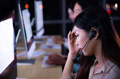 理不尽なクレームへの対応で現場が疲弊！ 経営者が行える対策方法とは