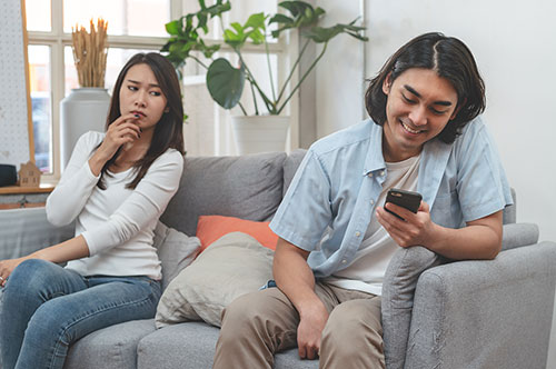 配偶者が浮気！ 離婚・慰謝料請求のポイントと弁護士相談のメリット