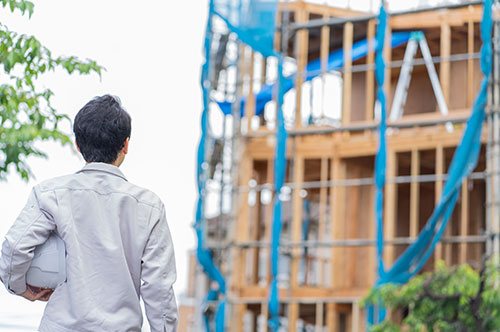 「新・担い手3法」とは？ 建設業者が押さえておきたい改正点