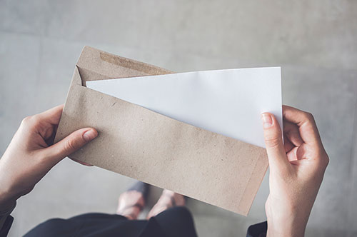 身に覚えのない内容証明は無視してもいい？ 対応方法を弁護士が解説