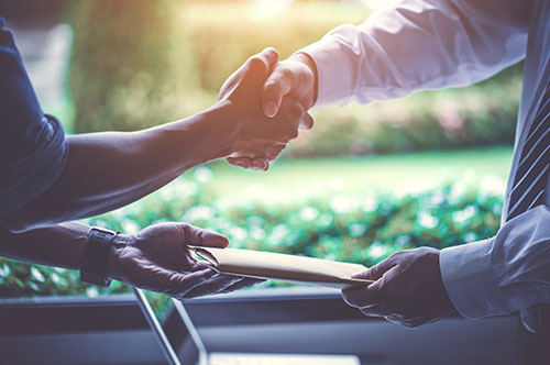 経営者の個人保証なしでも銀行から融資は受けられる？ 民法改正も解説