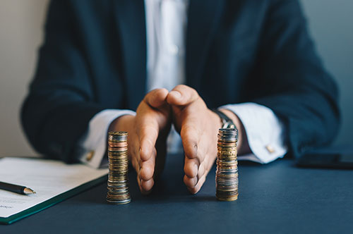 結婚20年以上の夫婦が離婚！ 妻が知っておくべき財産分与や年金分割