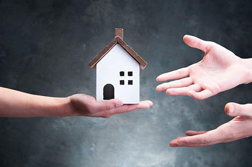 特別縁故者として相続財産を取得したい！ 要件や手続きを弁護士が解説