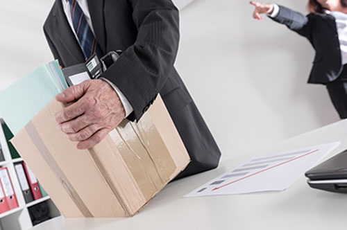 解雇のはずが自己都合退職になっている！解雇を証明するメリットと対処法