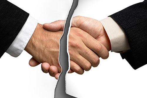 発注元の企業が一方的に契約解除！ 受注側は損害賠償を請求できる？