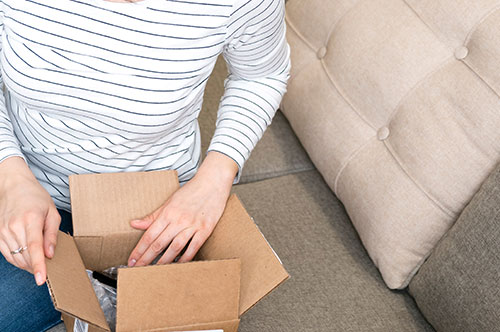 ネガティブオプション（送り付け商法）とは？ 被害を防ぐポイント