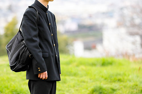 「退学してください」学校から自主退学勧告を受けた場合の対処法は？