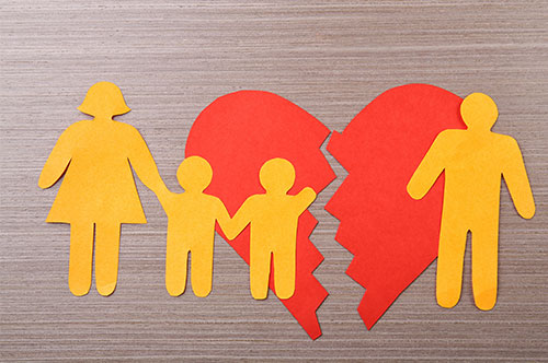 子ども2人の養育費はどう計算する？ 親権が分かれたらどうなる...