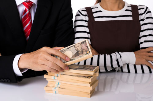 男女間の金銭トラブルも法的に解決できる？ 状況別対応方法を解説
