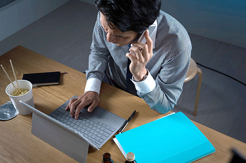 営業職の残業代が出ないのは違法？ 残業代の請求方法を弁護士が解説