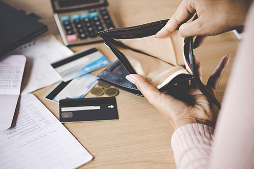 借金の放置は大きなリスクに！　借金問題を解決するための対処法...