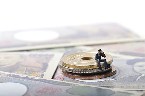 会社が倒産！ 退職金や未払いの賃金がある場合に回収する方法はある？