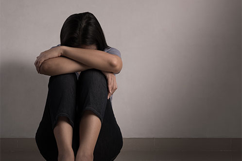 配偶者からのDVに苦しみ離婚を考えている場合にとるべき対応と準備