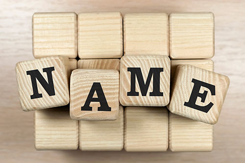 戸籍上の名前や名字は変えられる？ 改名手続きの方法を弁護士が解説