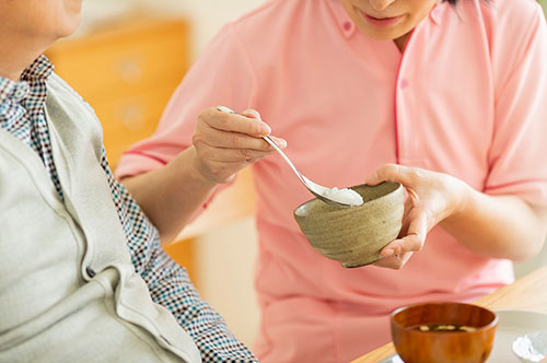 親の介護は子どもの義務？ 介護を放棄することはできる？