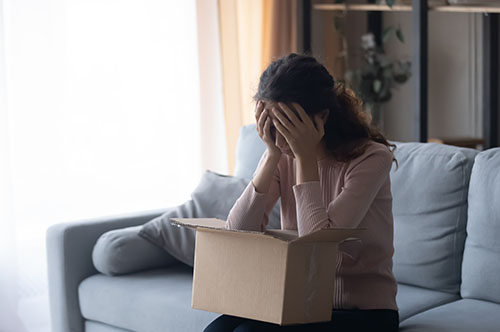 お試しのつもりが定期購入に？ 通信販売トラブルの対処法