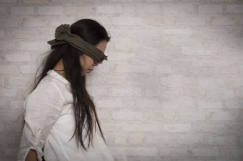 逮捕・監禁するとどうなる？ 成立要件や量刑が決まるポイントとは