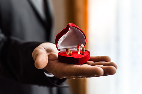 再婚しても養育費をもらい続けることはできる？ 再婚と養育費の関係