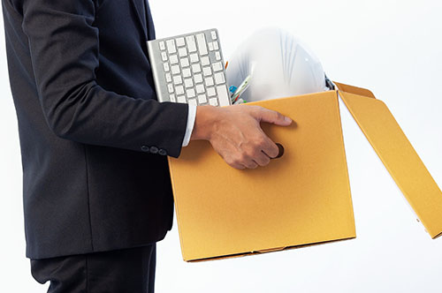 不当解雇されたら行うべき撤回の請求や損害賠償請求の方法と時効