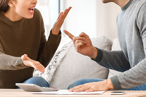 同棲を解消した相手に慰謝料や生活費の返金を請求する方法を解説