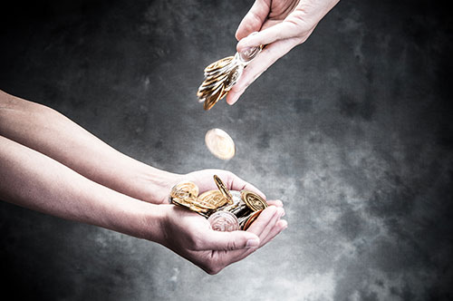 相続放棄が行われると代襲相続は発生しない？ 両者の関係性について解説