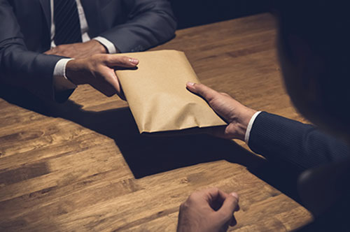 談合罪とは？ 入札談合・官製談合で逮捕されうるケースと刑罰