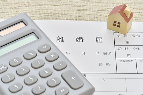 離婚や別居のときに必要な引っ越し費用はどこまで請求できる？